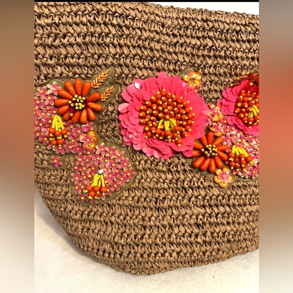 💛🩷 Viral Made In India-Handcrafted
floral beaded woven Tote bag 💛🩷NWT - Picture 7 of 11